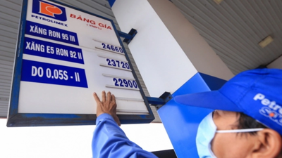 Giá xăng dầu vào đợt điều chỉnh mới, chờ giảm sâu tới 1.000 đồng/lít