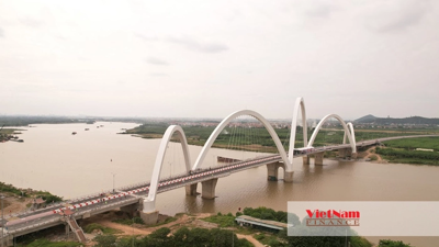Cận cảnh cây cầu gần 2.000 tỷ, có vòm thép cao nhất Việt Nam