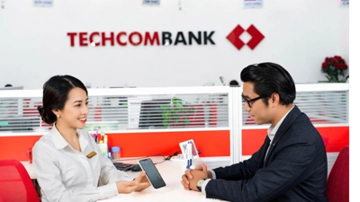 Techcombank lần đầu tiên chia cổ tức tiền mặt sau hơn 1 thập niên