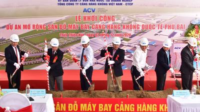Khởi công Dự án mở rộng sân đỗ máy bay Cảng hàng không quốc tế Phú Bài