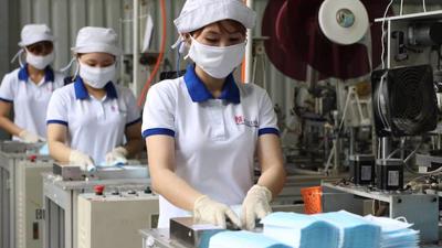 TP Hồ Chí Minh: Doanh nghiệp sản xuất hàng thiết yếu gặp khó vì lưu thông và thiếu nhân lực