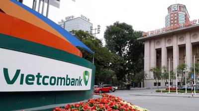 Vietcombank: Nợ ngoại bảng tiềm ẩn cán mốc 119.000 tỷ đồng, dòng tiền kinh doanh âm