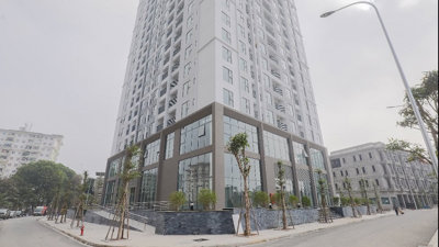 Ngân hàng rao bán khoản nợ của doanh nghiệp liên quan dự án chung cư Rose Town 