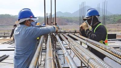 Phó Thủ tướng Chính phủ Lê Văn Thành yêu cầu sớm bình ổn giá các vật liệu xây dựng
