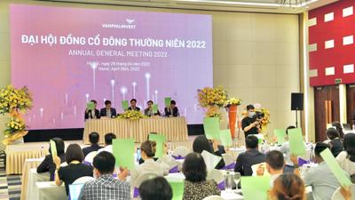 Văn Phú - Invest tổ chức thành công đại hội cổ đông 2022, chia cổ tức 10%