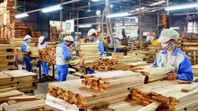 Doanh nghiệp gỗ đặt mục tiêu tăng trưởng mạnh nhờ xuất khẩu khởi sắc