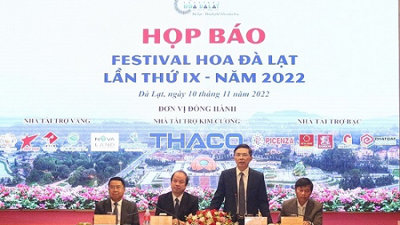 THACO là nhà tài trợ kim cương Festival hoa Đà Lạt 2022 