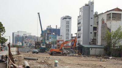 Hà Nội: Tuyến đường nghìn tỷ thi công trở lại sau nhiều năm “ngủ đông”