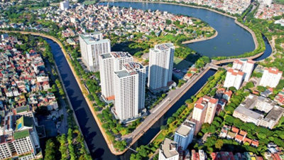 Người đi 'xuyên tường' trong ngành bất động sản