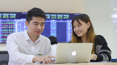 Nhận diện 40 mã tăng 'bốc đầu' 20-50% trong tháng 11 bất chấp VN-Index chỉ nhích 6,4%