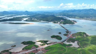TOP 5 cung đường biển đẹp nhất Việt Nam: Chủ đầu tư là những ai?
