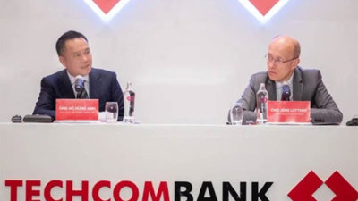 Techcombank lên kế hoạch chia cổ tức 'khủng', tăng vốn điều lệ gấp đôi