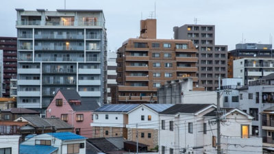 Nhà đầu tư ngoại lùng mua chung cư cũ ở Tokyo vì yen giảm