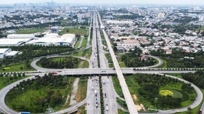 TP. HCM chuẩn bị đầu tư thêm một tuyến giao thông từ quận 'nhà giàu' kết nối với sân bay Long Thành