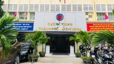 Tạm hoãn xuất cảnh nhiều giám đốc doanh nghiệp ở Tp.HCM vì nợ thuế