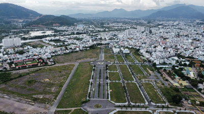 Cơ quan Điều tra hình sự Quân chủng PK - KQ tìm người mua đất sân bay Nha Trang