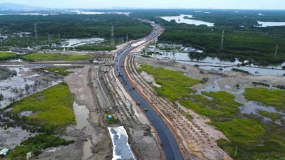 Địa phương sở hữu sân bay lớn nhất Việt Nam sắp đưa vào khai thác con đường nối tới cảng biển 20.000 tỷ lớn nhất tỉnh