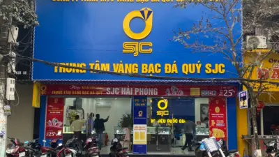 Thêm chi nhánh SJC ngừng hoạt động, người mua - kẻ bán rối loạn