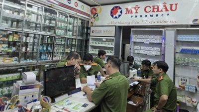 Chủ tịch vừa bị bắt, Mỹ Châu Pharmacy Group đang làm ăn thế nào?