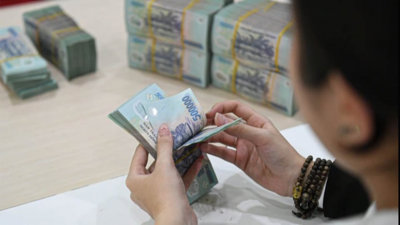 Thu nhập nhân viên bảo hiểm: Hơn 100 triệu/tháng, người ngân hàng cũng ước mơ Thu nhập nhân viên bảo hiểm: Hơn 100 triệu/tháng, người ngân hàng cũng ước mơ