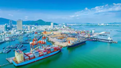 Để Bình Định là điểm đến lý tưởng của nhà đầu tư Để Bình Định là điểm đến lý tưởng của nhà đầu tư