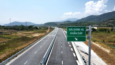 Đầu tư cao tốc Quảng Ngãi - Kon Tum vốn 44.300 tỷ đồng Đầu tư cao tốc Quảng Ngãi - Kon Tum vốn 44.300 tỷ đồng