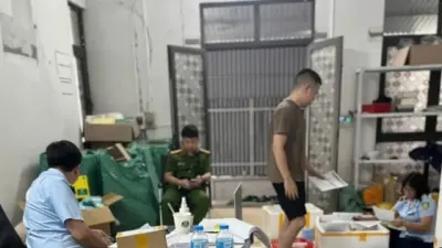 Đồng loạt kiểm tra, xử phạt 04 cơ sở kinh doanh mỹ phẩm nhập lậu, không đảm bảo chất lượng Đồng loạt kiểm tra, xử phạt 04 cơ sở kinh doanh mỹ phẩm nhập lậu, không đảm bảo chất lượng