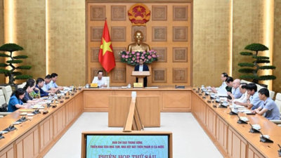 Nỗ lực để 31/8 không còn ai ở trong nhà tạm, nhà dột nát Nỗ lực để 31/8 không còn ai ở trong nhà tạm, nhà dột nát