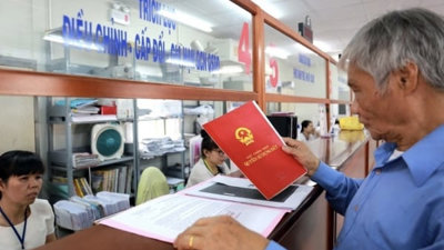 Thủ tướng yêu cầu cán bộ xuống cơ sở gỡ khó về đất đai, sổ đỏ Thủ tướng yêu cầu cán bộ xuống cơ sở gỡ khó về đất đai, sổ đỏ