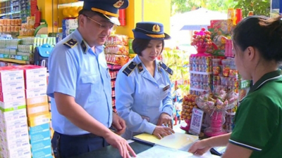 Tăng cường quản lý an toàn thực phẩm trong sản xuất theo mô hình chính quyền địa phương hai cấp Tăng cường quản lý an toàn thực phẩm trong sản xuất theo mô hình chính quyền địa phương hai cấp