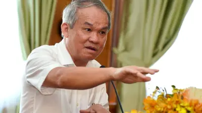 Hai con của bầu Đức liên tiếp 'đổ tiền' mua cổ phiếu HAG Hai con của bầu Đức liên tiếp 'đổ tiền' mua cổ phiếu HAG