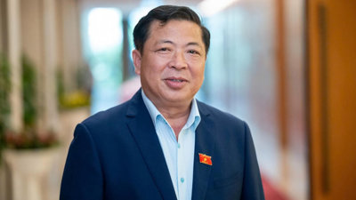 Bộ trưởng Xây dựng: 'Sớm thành lập sàn giao dịch thương mại ngành xây dựng' Bộ trưởng Xây dựng: 'Sớm thành lập sàn giao dịch thương mại ngành xây dựng'