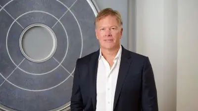 CEO đoán ‘trúng’ giá Bitcoin lên 120.000 USD năm 2025, đưa ra viễn cảnh giá sẽ tăng gấp đôi CEO đoán ‘trúng’ giá Bitcoin lên 120.000 USD năm 2025, đưa ra viễn cảnh giá sẽ tăng gấp đôi