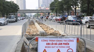 Hà Nội lập rào chắn thi công hầm chui Lê Văn Lương giai đoạn 1