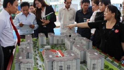 Đằng sau chuyện tiền vào địa ốc lời gấp đôi gửi ngân hàng