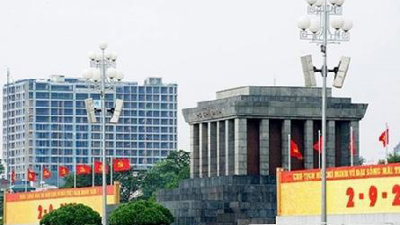 Ngày 6/3 Tòa nhà 8B Lê Trực bắt đầu bị cưỡng chế