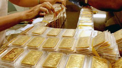 Giá vàng hôm nay 28/12: Bất ngờ tăng vọt nhưng khó trụ vững