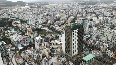 Hàng trăm dự án nghỉ dưỡng mọc lên, hạ tầng giao thông Nha Trang đang quá tải