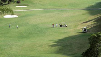 Phượng Hoàng làm dự án sân golf sai phép