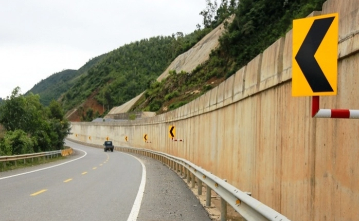 Cần hơn 3.000 tỷ đồng hoàn thiện cao tốc La Sơn - Túy Loan lên 4 làn xe
