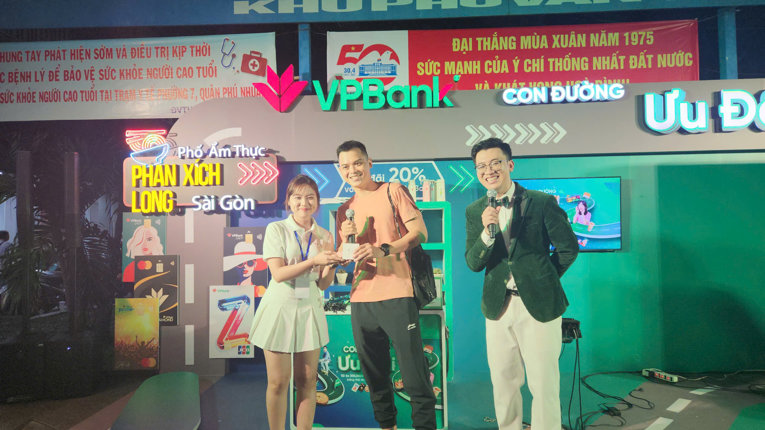 VPBank ưu đãi cho chủ thẻ tín dụng tại 2 tuyến phố ẩm thực ở Hà Nội và TP.HCM