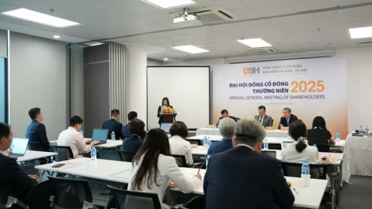 Phong toả tài khoản chi nhánh Bảo hiểm BSH