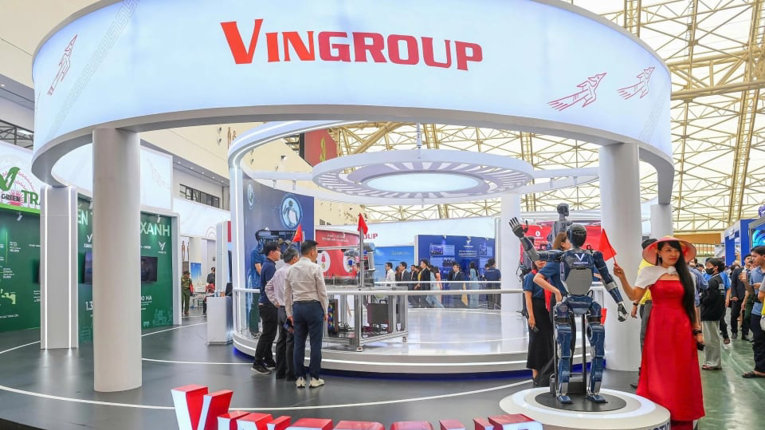 5 tỷ phú giàu nhất Việt Nam mang gì đến triển lãm Thành tựu đất nước