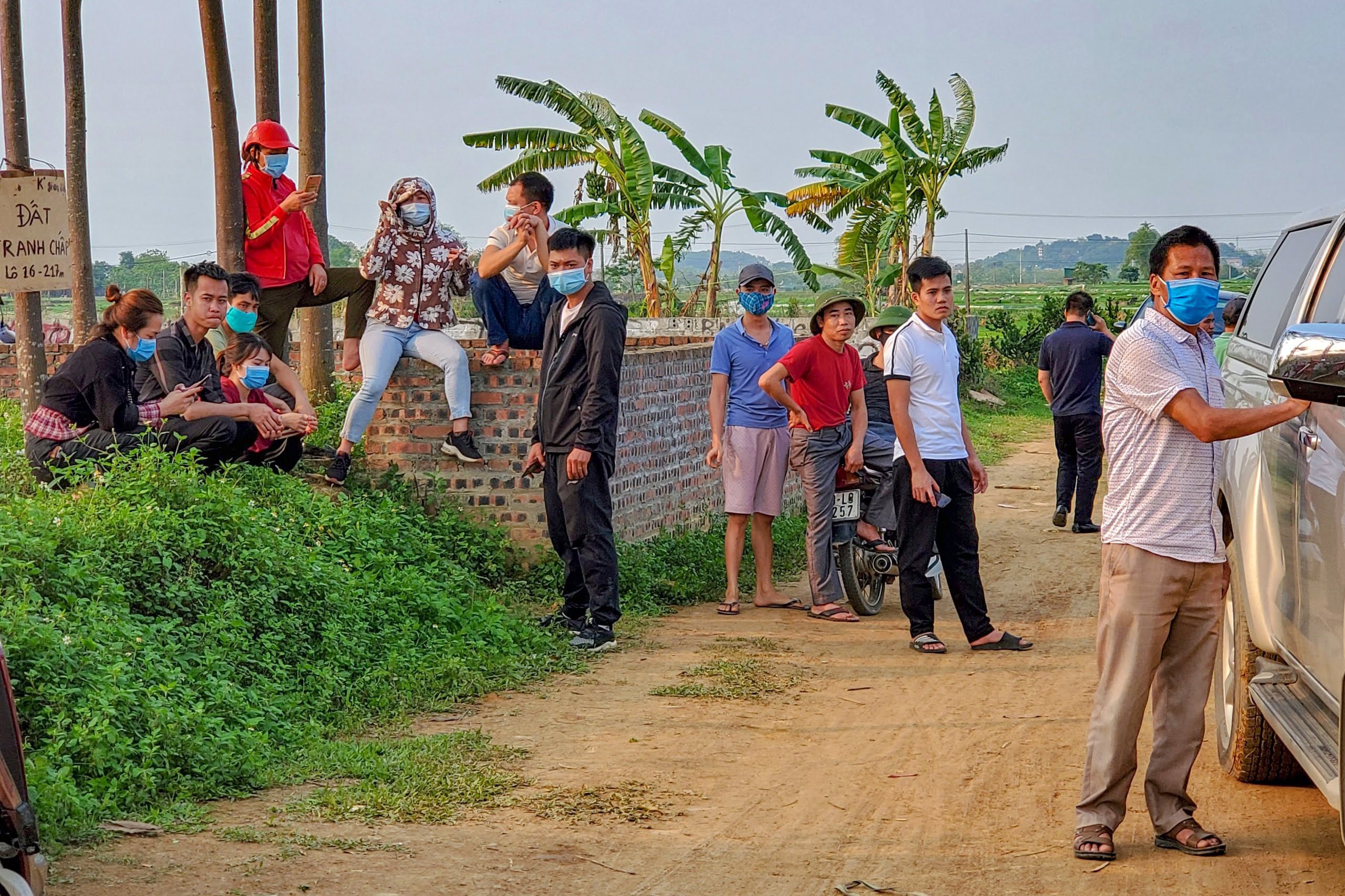 Đất đấu giá vùng ven Hà Nội lại ‘dậy sóng’