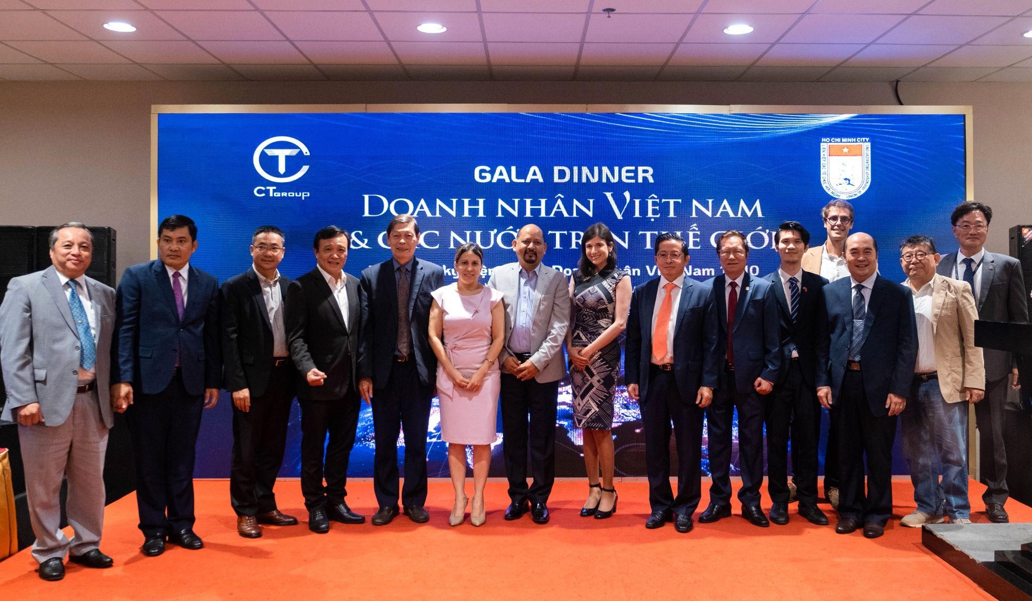 Cầu nối hợp tác bền vững giữa doanh nhân Việt Nam và Quốc tế