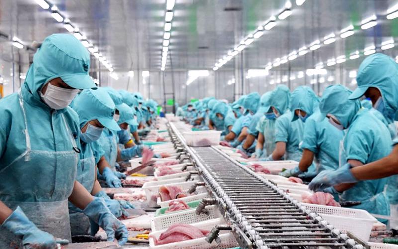 Khi Mỹ công nhận Việt Nam là nền kinh tế thị trường: Cổ phiếu ngành nào dậy sóng? - Ảnh 2 Khi Mỹ công nhận Việt Nam là nền kinh tế thị trường: Cổ phiếu ngành nào dậy sóng? - Ảnh 2