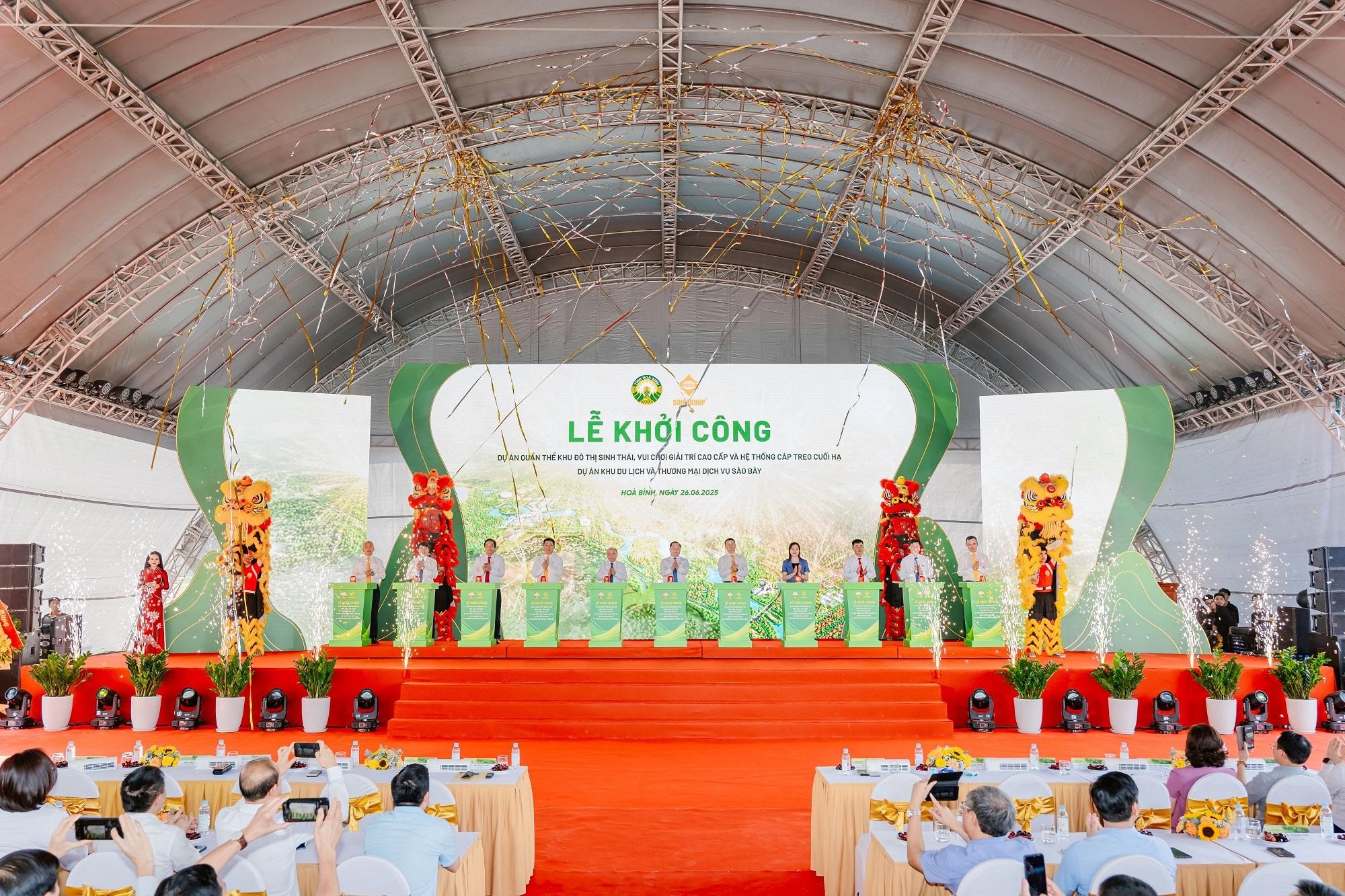 Lễ khởi công giai đoạn 1 Tổ hợp nghỉ dưỡng khoáng nóng hơn 21.000 tỷ đồng do Sun Group đầu tư Lễ khởi công giai đoạn 1 Tổ hợp nghỉ dưỡng khoáng nóng hơn 21.000 tỷ đồng do Sun Group đầu tư 