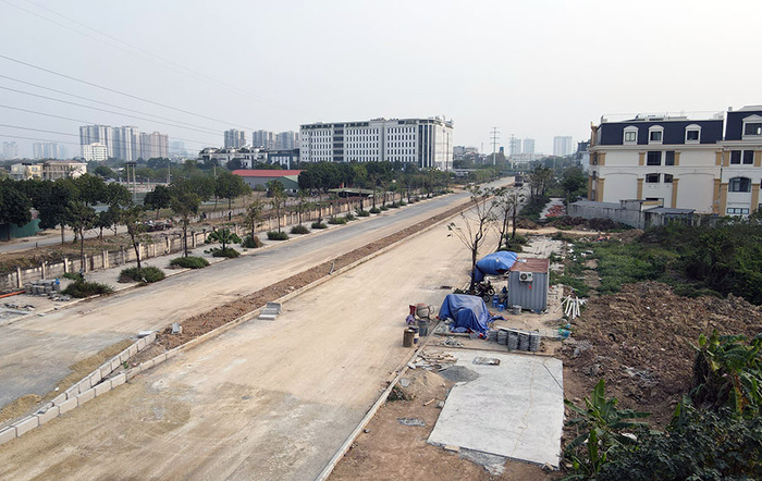 Đường rộng 40m hướng đến KĐT Xuân Phương vẫn dang dở sau nhiều năm xây dựng - Ảnh 13 Đường rộng 40m hướng đến KĐT Xuân Phương vẫn dang dở sau nhiều năm xây dựng - Ảnh 13