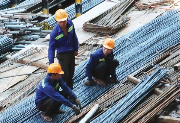 Doanh nghiệp xây dựng lao đao do giá vật liệu tăng cao, không có hợp đồng mới - Ảnh 1 Doanh nghiệp xây dựng lao đao do giá vật liệu tăng cao, không có hợp đồng mới - Ảnh 1