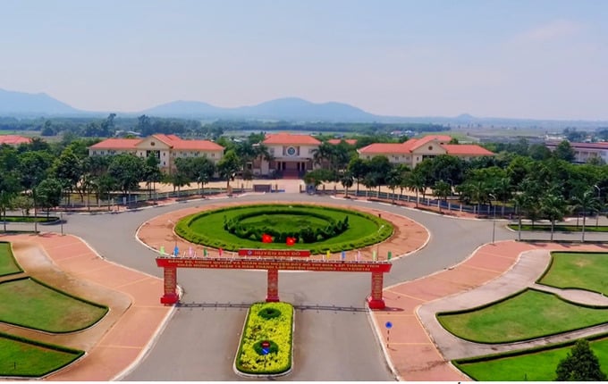 Sau 20 năm, huyện Đất Đỏ và huyện Long Điền sẽ sáp nhập lại Sau 20 năm, huyện Đất Đỏ và huyện Long Điền sẽ sáp nhập lại
